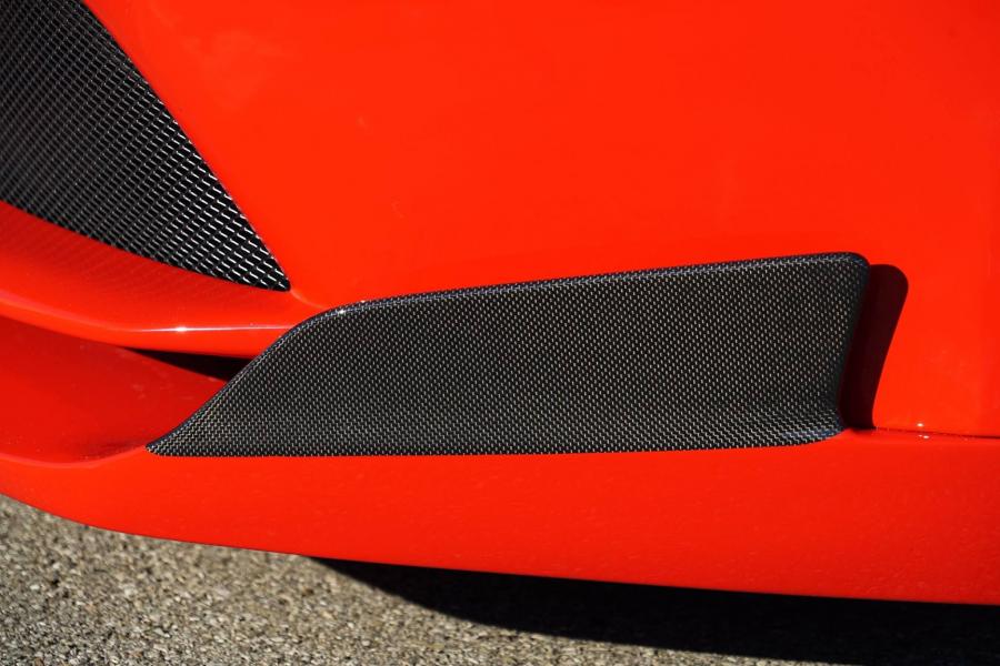 Детали экстерьера Ferrari 488 Spider N-Largo by Novitec Rosso 2017 года  (фото 11 из 14)